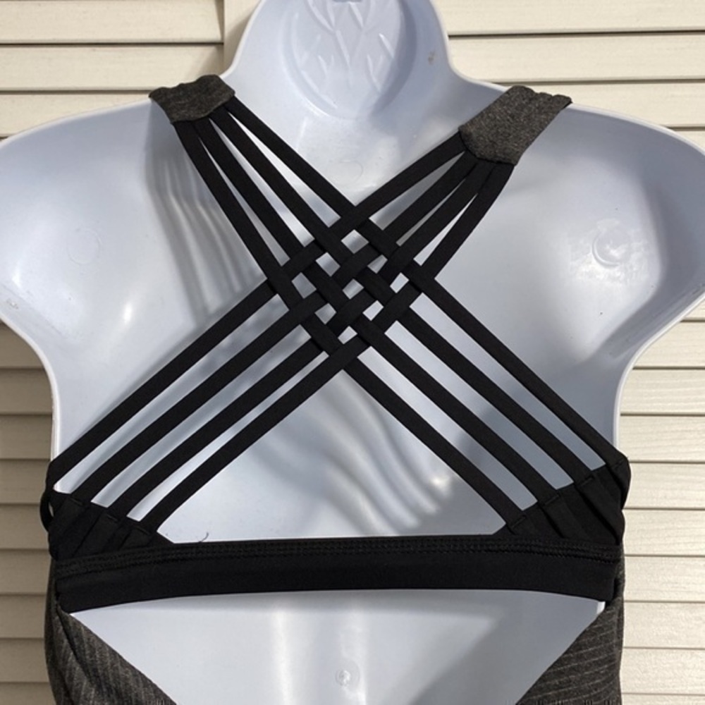 LULULEMON | Wild tank !! - Picture 4 of 8